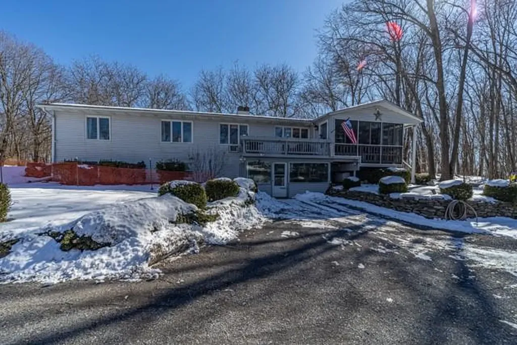 47 Dickerson Avenue Montgomery NY 12549