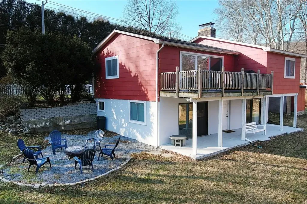 18 Warren Street Somers NY 10589