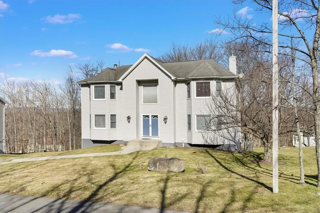 21 Oak Ridge Road Middletown NY 10940