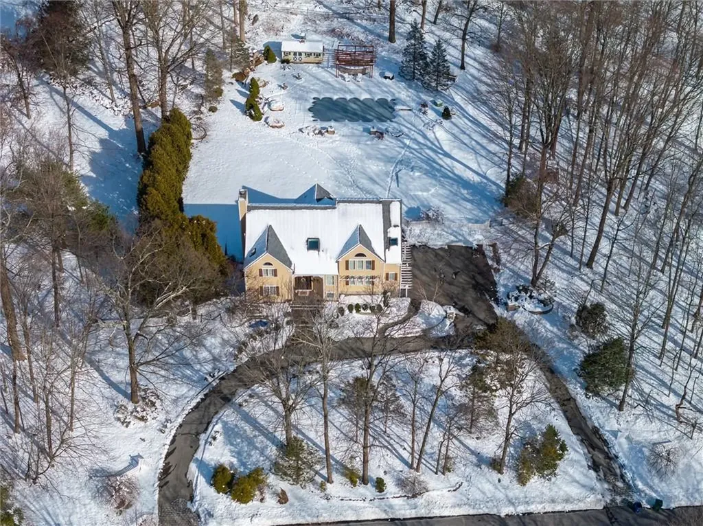 24 Orchard Hill Road Carmel NY 10512