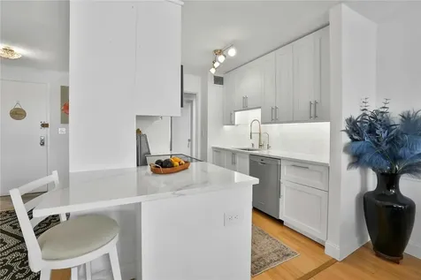 12 Old Mamaroneck Road White Plains NY 10605