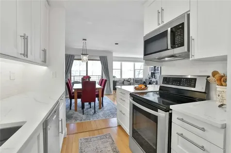 12 Old Mamaroneck Road White Plains NY 10605