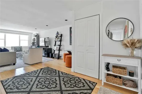 12 Old Mamaroneck Road White Plains NY 10605