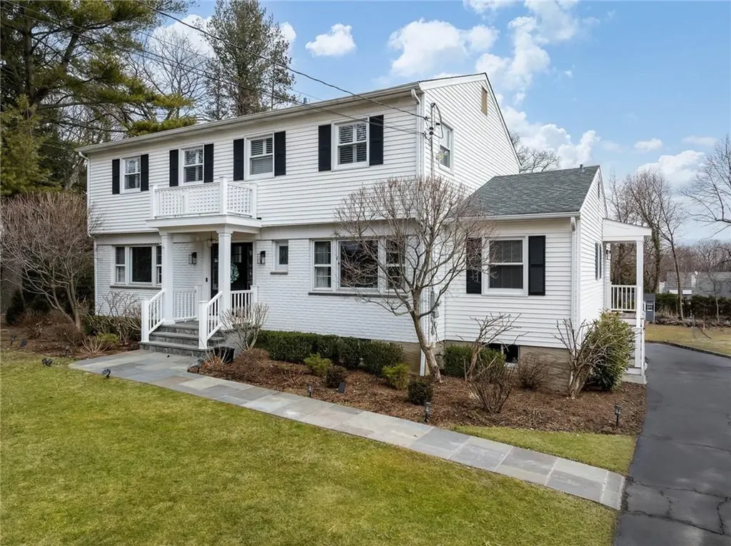 83 Highfield Road Harrison NY 10528