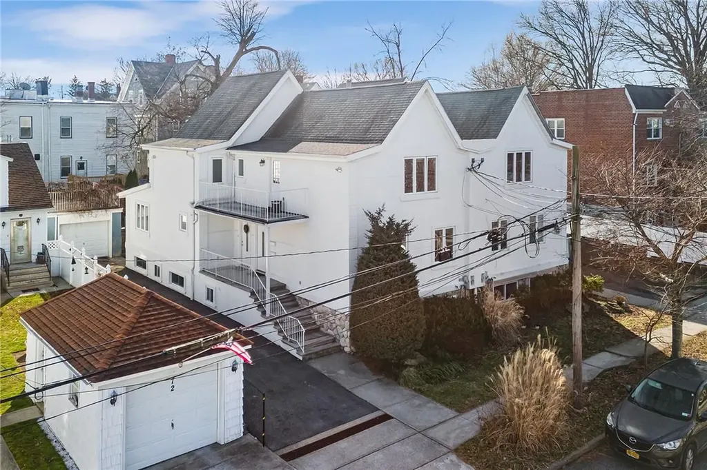 66 Bay Street Bronx NY 10464