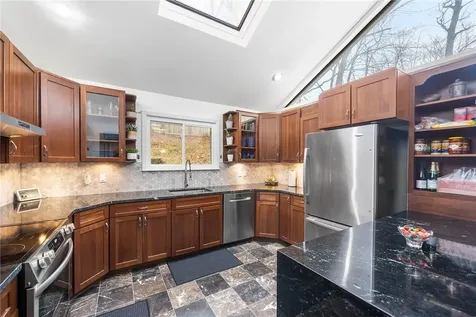 355 Lake Shore Drive Pleasantville NY 10570