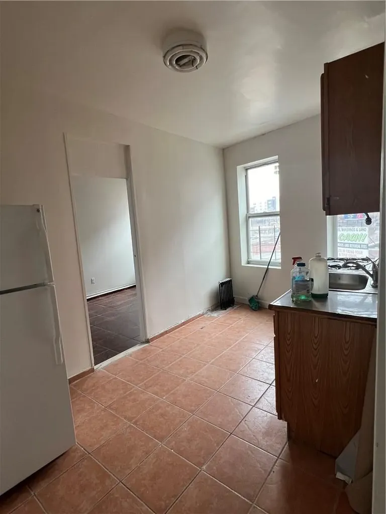 1898 Longfellow Avenue Bronx NY 10460