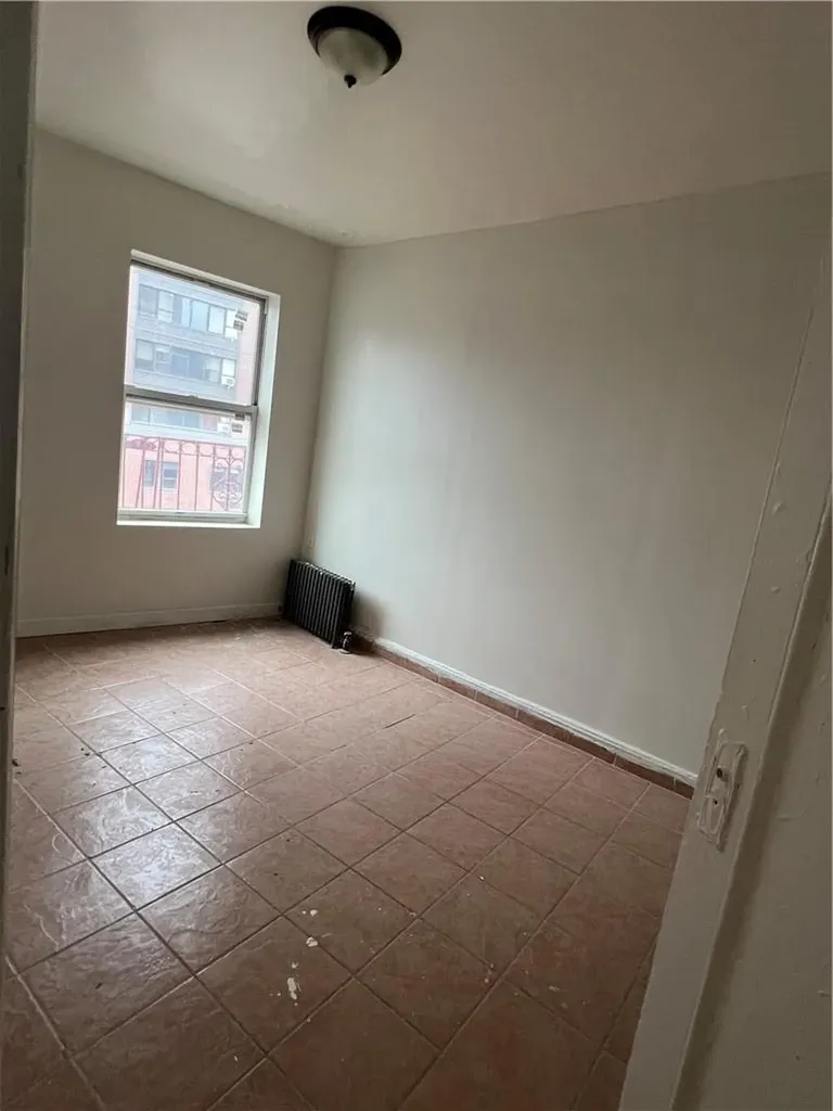 1898 Longfellow Avenue Bronx NY 10460