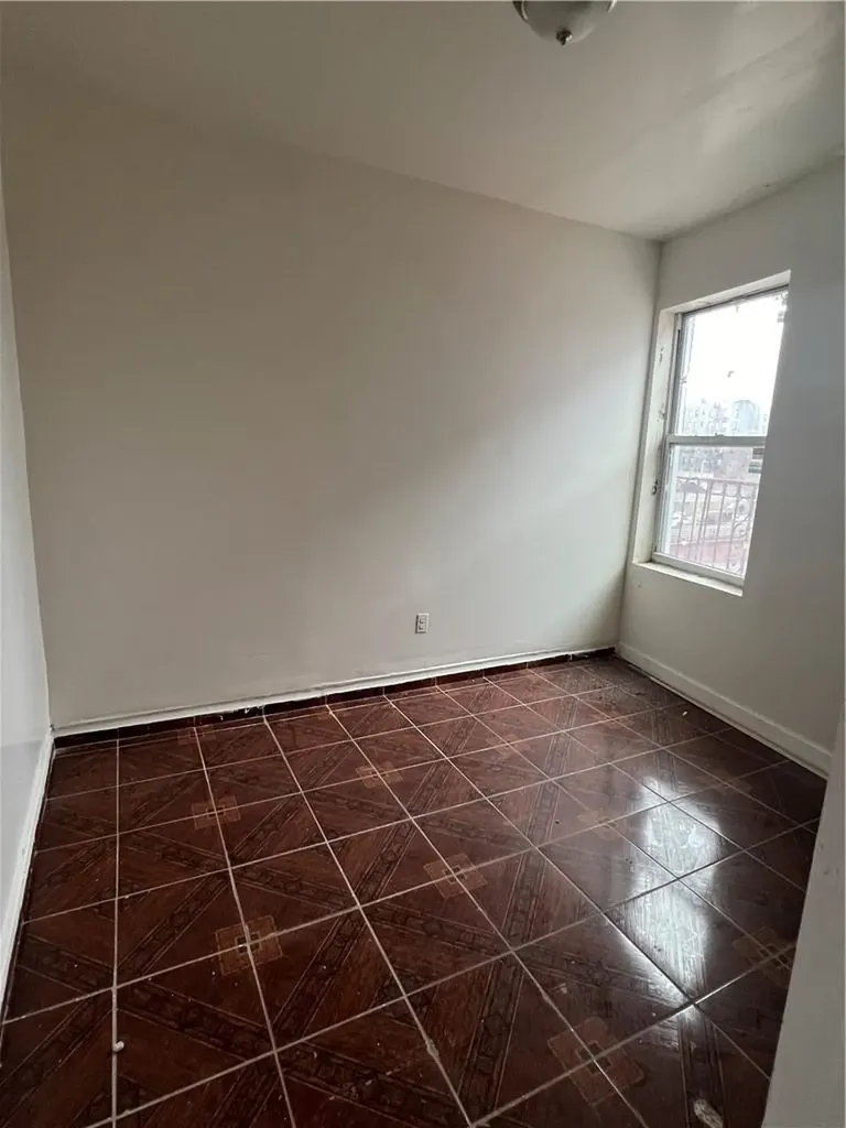 1898 Longfellow Avenue Bronx NY 10460