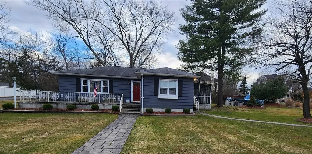 95 Lake Region Boulevard Monroe NY 10950