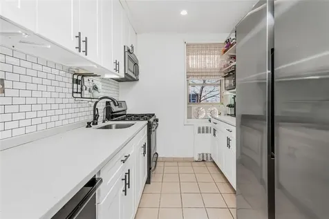 5635 Netherland Avenue Bronx NY 10471