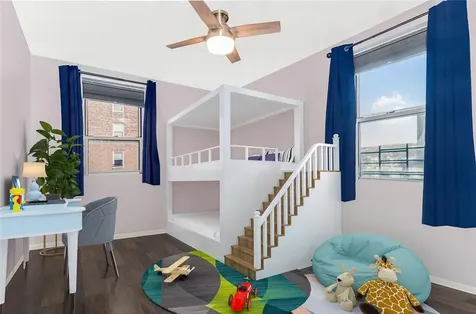 5635 Netherland Avenue Bronx NY 10471