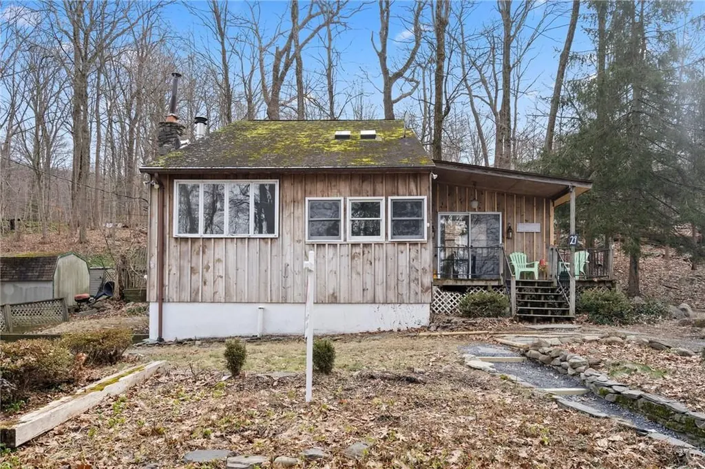 29 Arcadian Trail Monroe NY 10950