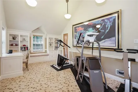 8 Cooper Road Scarsdale NY 10583