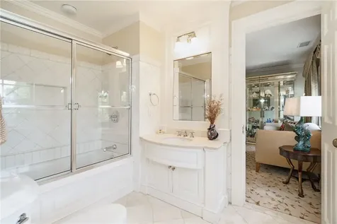 8 Cooper Road Scarsdale NY 10583