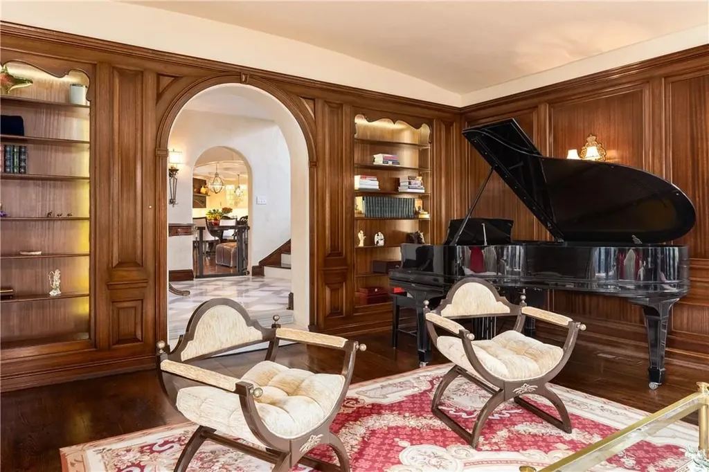 27 Hampshire Road Bronxville NY 10708