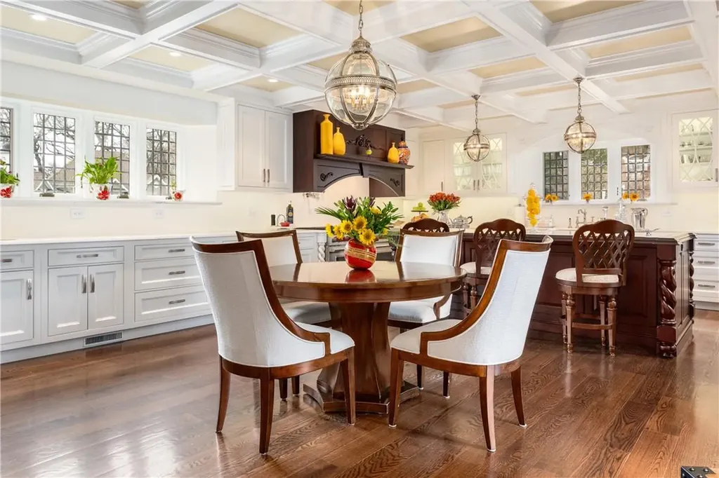 27 Hampshire Road Bronxville NY 10708