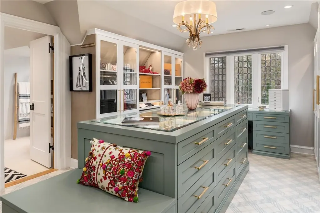 27 Hampshire Road Bronxville NY 10708