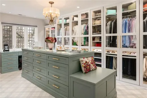 27 Hampshire Road Bronxville NY 10708