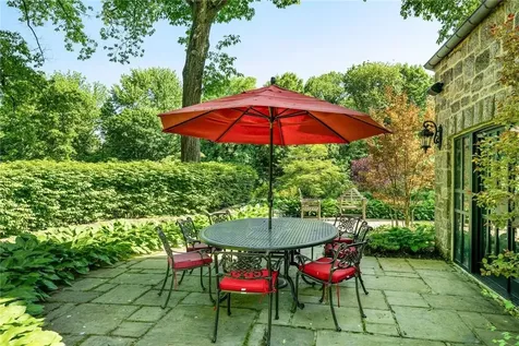 27 Hampshire Road Bronxville NY 10708