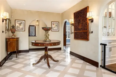 27 Hampshire Road Bronxville NY 10708