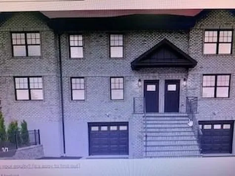 15 Barton Road Yonkers NY 10701