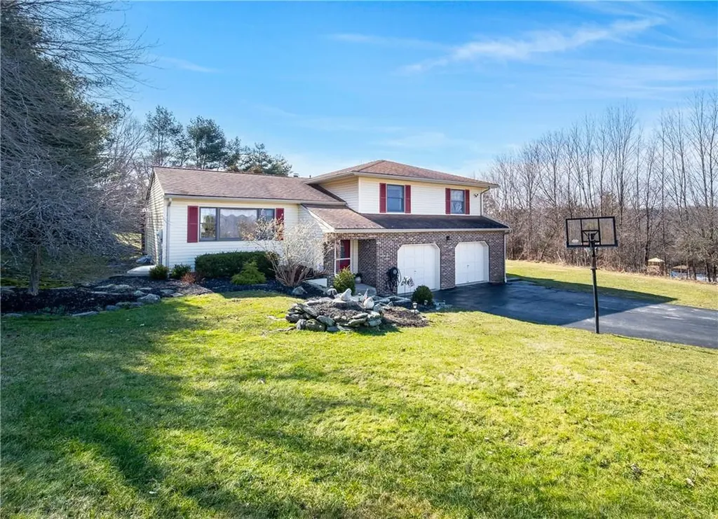 14 Jeffrey Drive Chester NY 10918