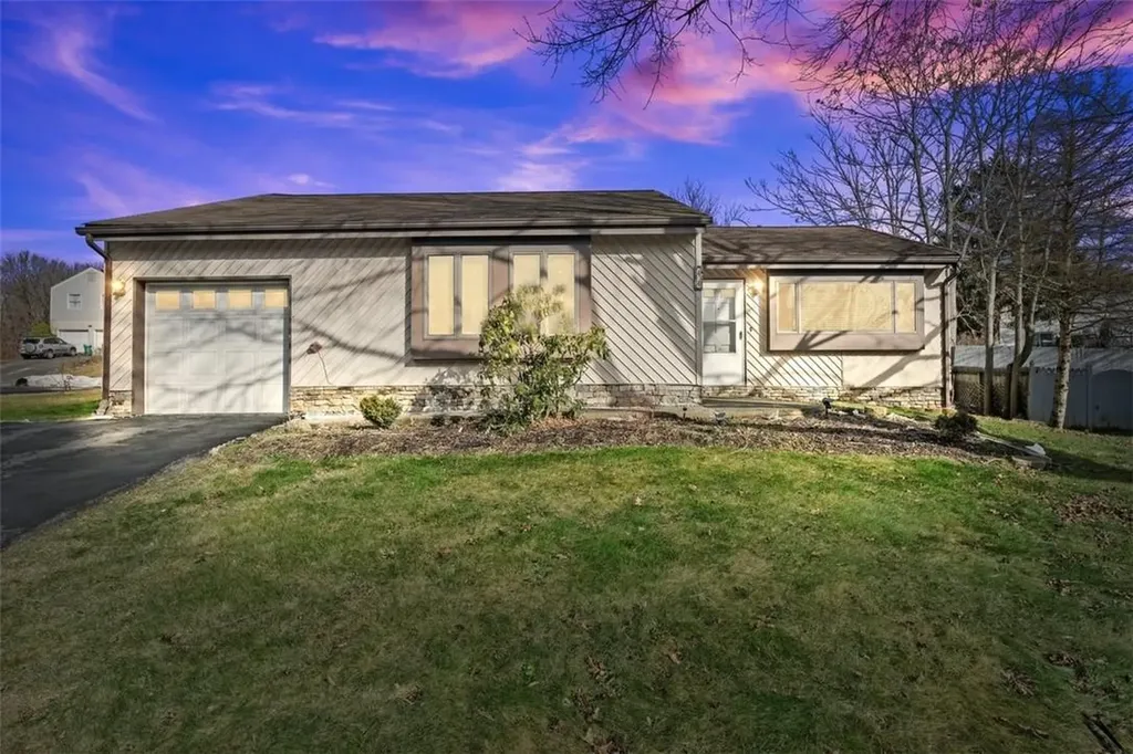 44 Keats Drive New Windsor NY 12553