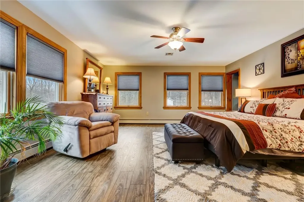 13 Travis Lane Newburgh NY 12550