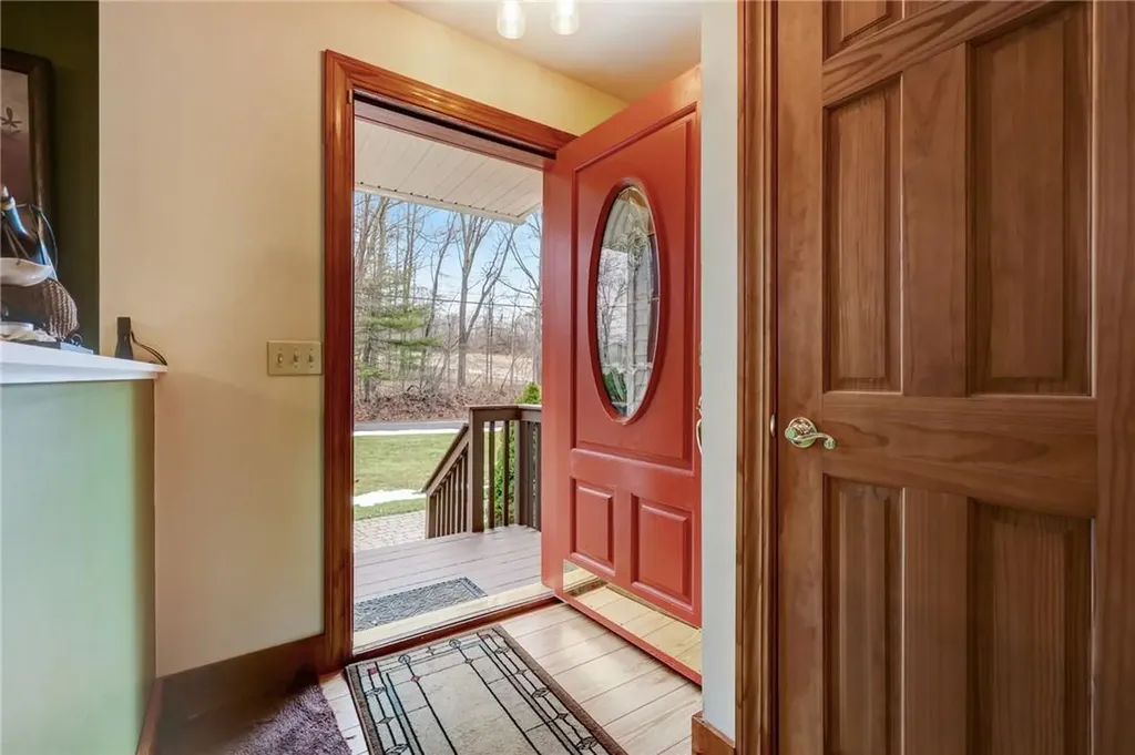 13 Travis Lane Newburgh NY 12550