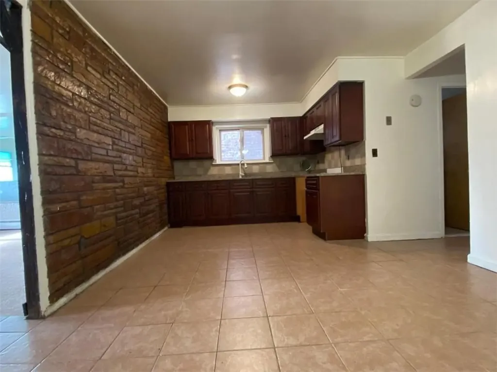 1779 Edenwald Avenue Bronx NY 10466