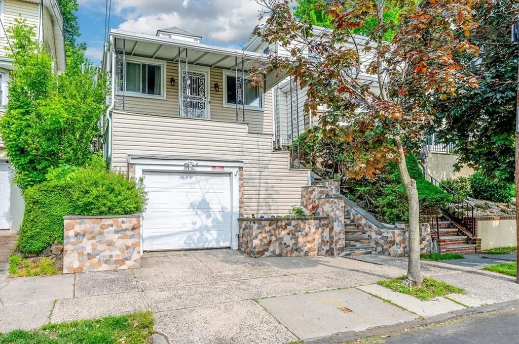 71 Sterling Avenue Yonkers NY 10704