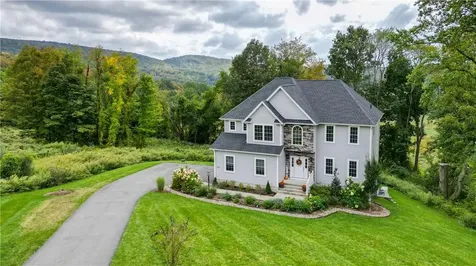114 Stowe Drive Poughquag NY 12570