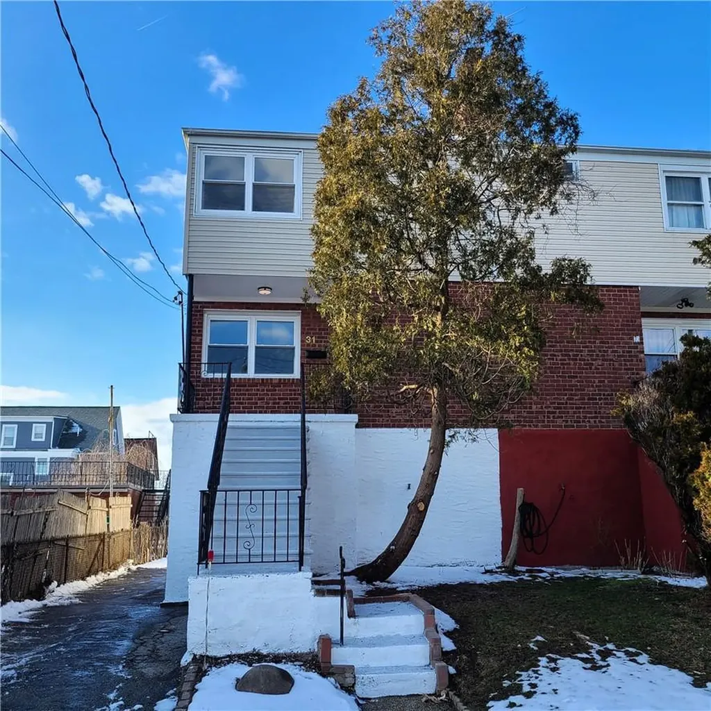 31 Waring Place Yonkers NY 10703