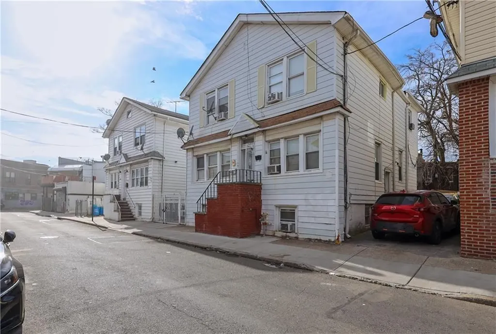 152 Brighton 10th Street Brooklyn NY 11235