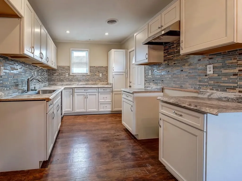 18 Stanton Street Middletown NY 10940
