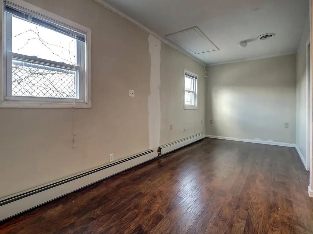 18 Stanton Street Middletown NY 10940