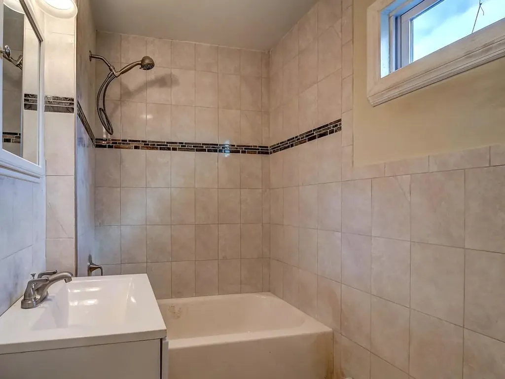 18 Stanton Street Middletown NY 10940