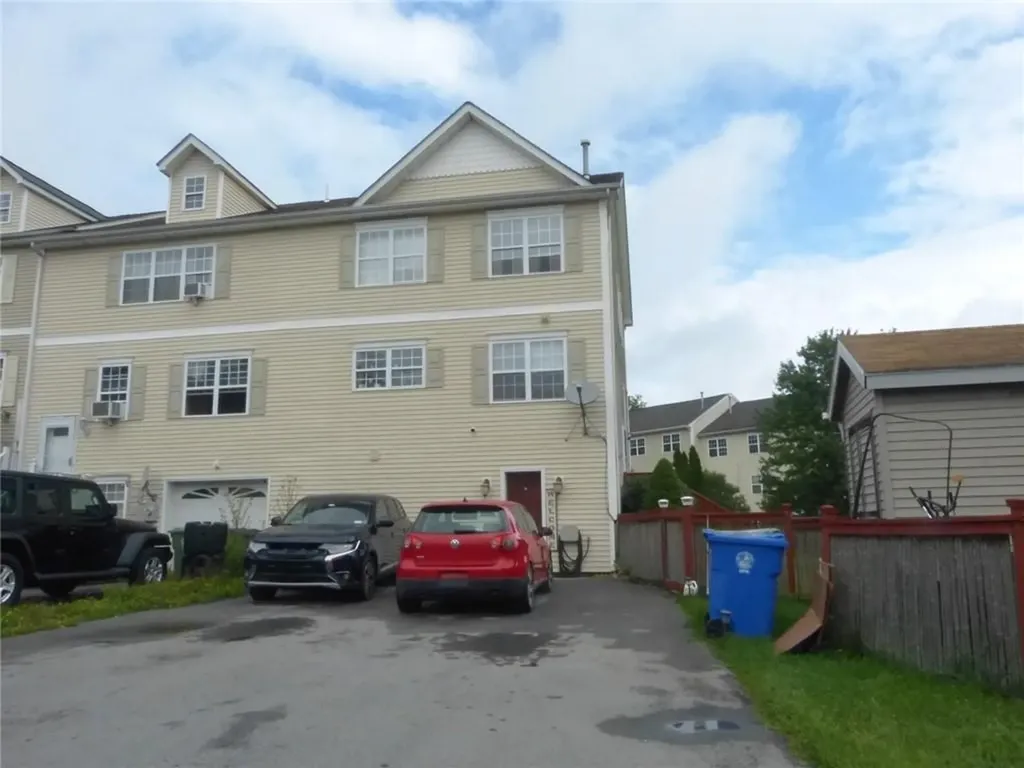 60 Peach Place Middletown NY 10940