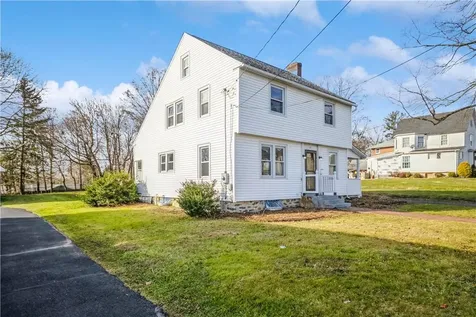 22 Abbott Avenue Danbury CT 06810