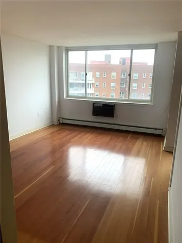703 Pelham Road New Rochelle NY 10805