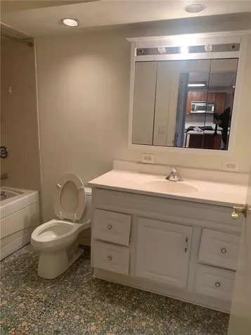 703 Pelham Road New Rochelle NY 10805