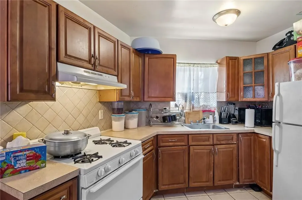 1520 Burke Avenue Bronx NY 10469