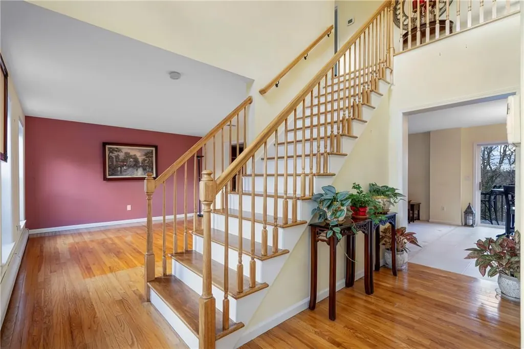 27 Joan Avenue White Plains NY 10607