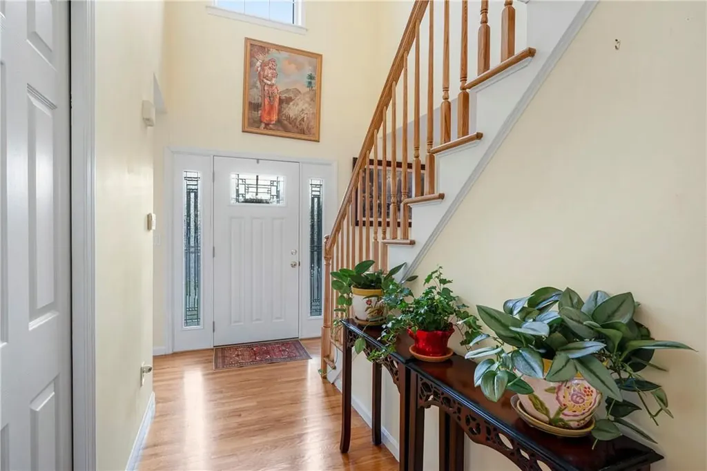 27 Joan Avenue White Plains NY 10607