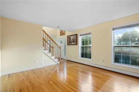 27 Joan Avenue White Plains NY 10607