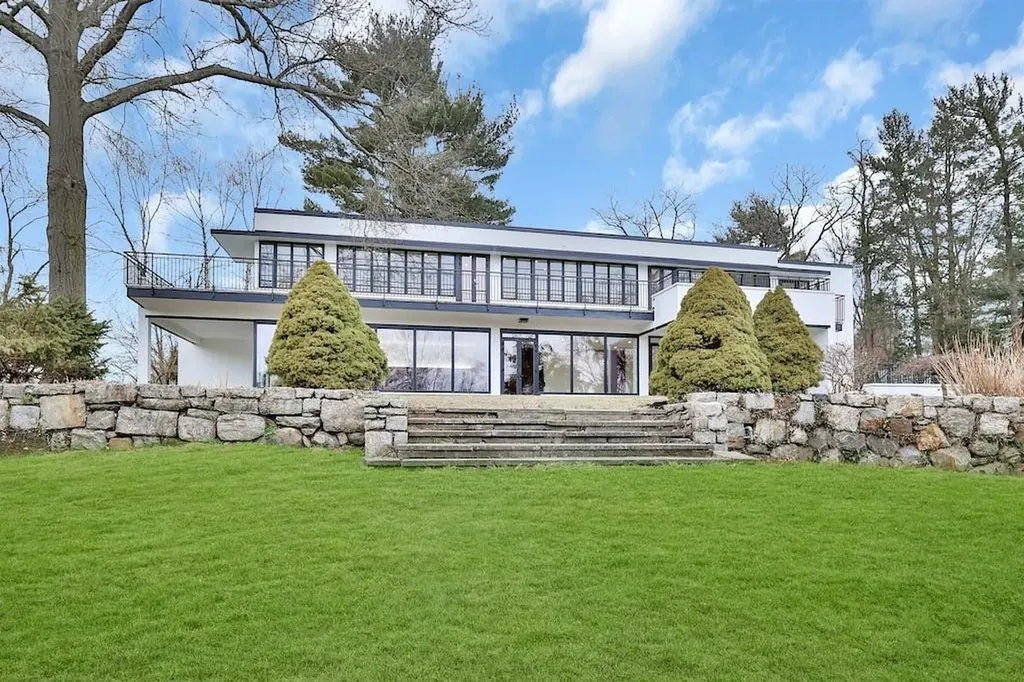39 Penny Lane Scarsdale NY 10583