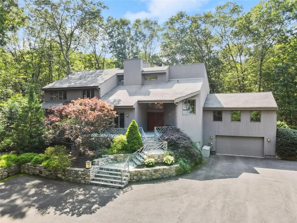 42 Old Church Lane South Salem NY 10590
