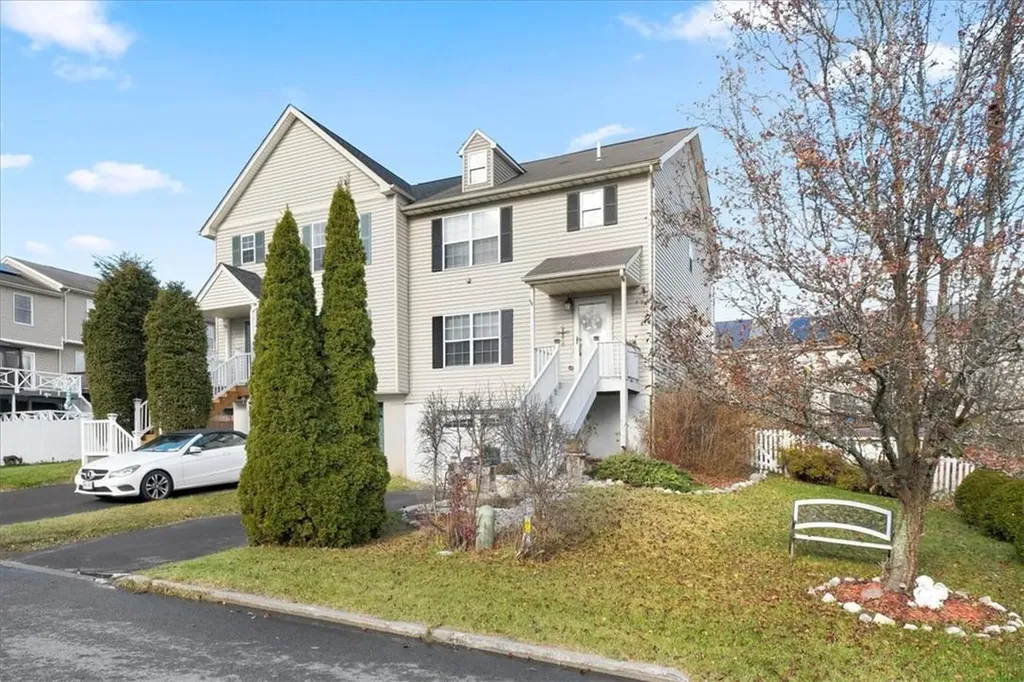 44 Helene Road Warwick NY 10990