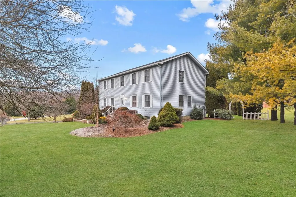 11 White Farm Road Wingdale NY 12594